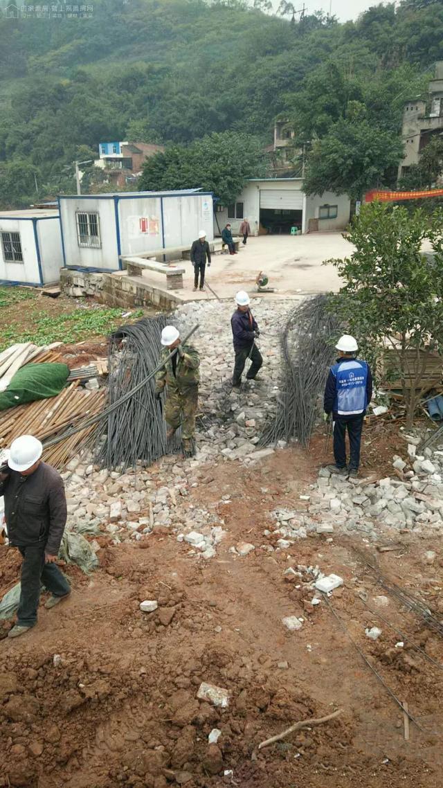 如何建造高性價(jià)比的兩層歐洲別墅？我?guī)闳ソㄖさ乜纯?讓你更早的了解別墅的建造！