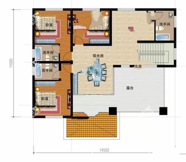 四層的鄉(xiāng)村別墅設計有斜屋頂，第一個客廳是空的，非常時尚有陽光的房間！